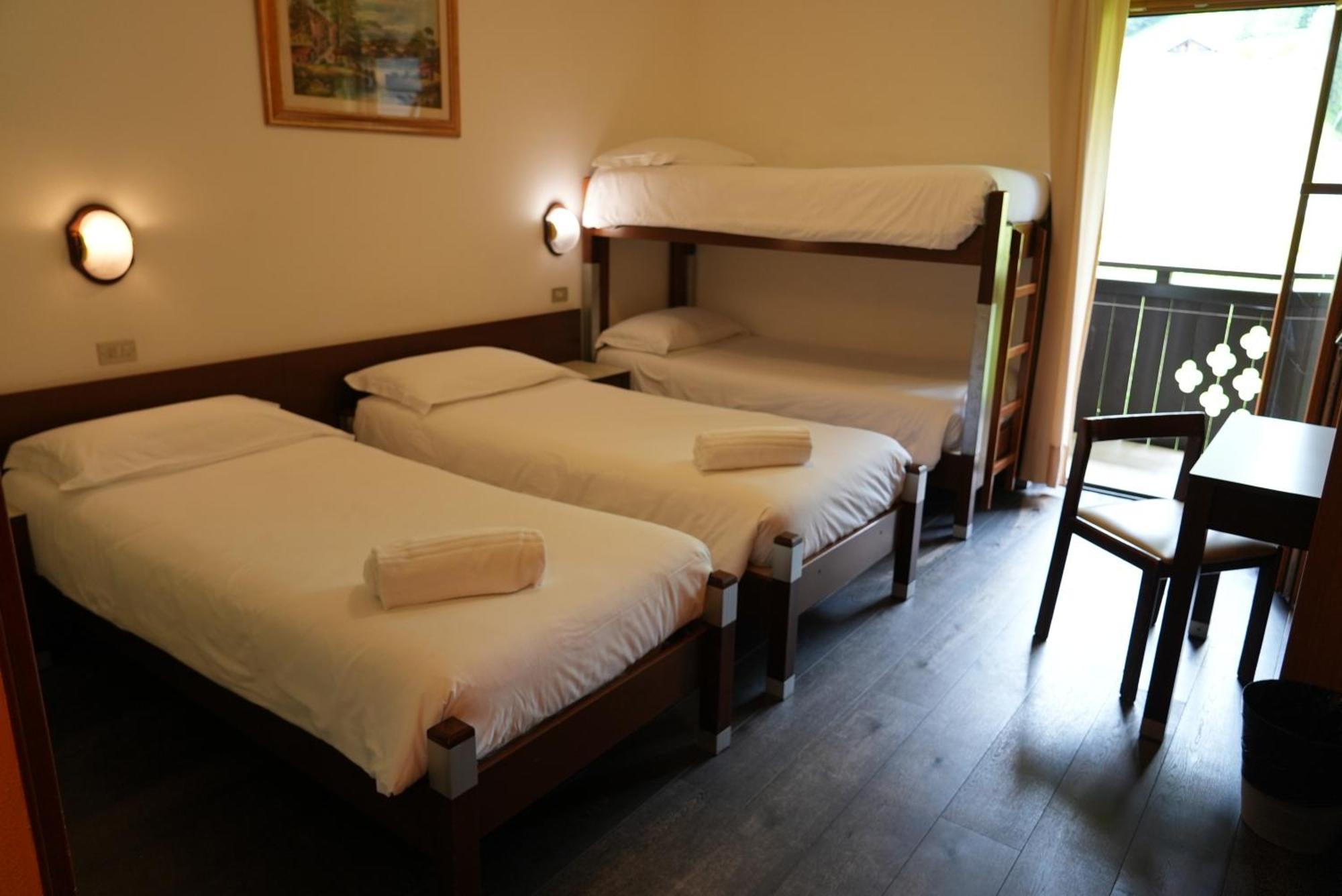Hotel Davost Forni di Sopra Exterior photo